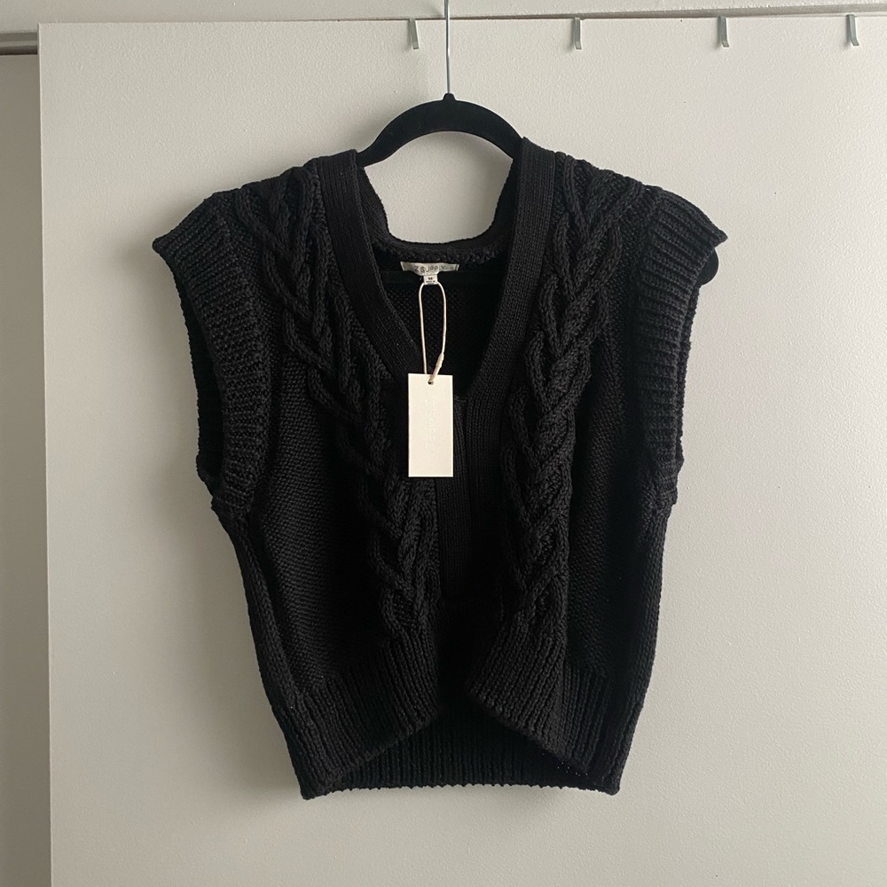 COPY - Z Supply Sweater Vest in black